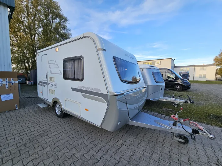 Fahrzeugbild Hymer Eriba Nova 390 #1