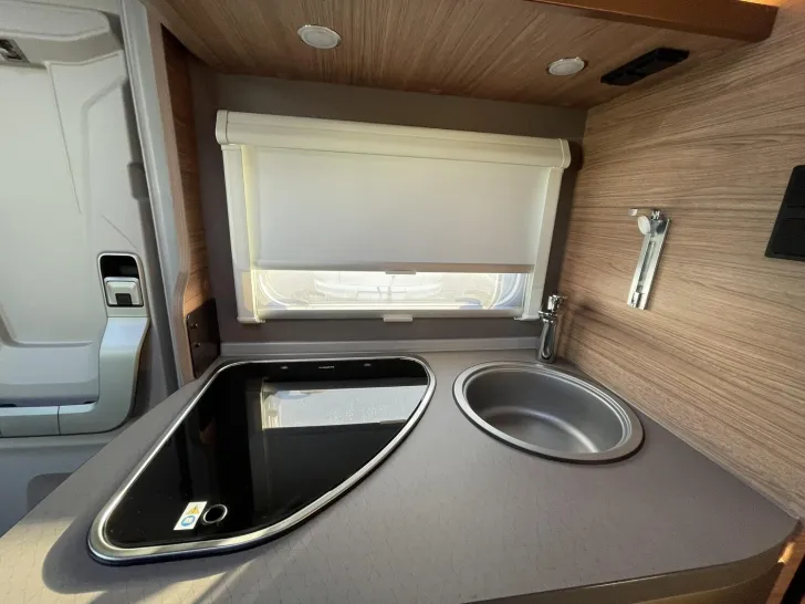 Fahrzeugbild Weinsberg CaraCompact MB EDITION PEPPER 640 MEG ++MEGA DEAL++ #22