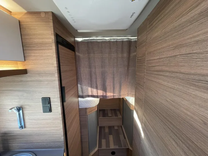 Fahrzeugbild Weinsberg CaraCompact MB EDITION PEPPER 640 MEG ++MEGA DEAL++ #30