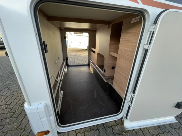 Fahrzeugbild Weinsberg CaraCompact MB EDITION PEPPER 640 MEG ++MEGA DEAL++ #38