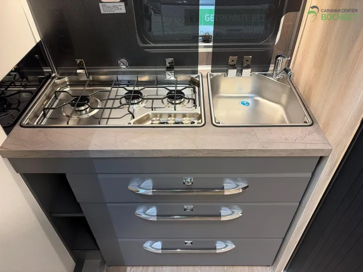 Fahrzeugbild Hobby De Luxe 460 SL Modell 2026 / 1500 kg #7