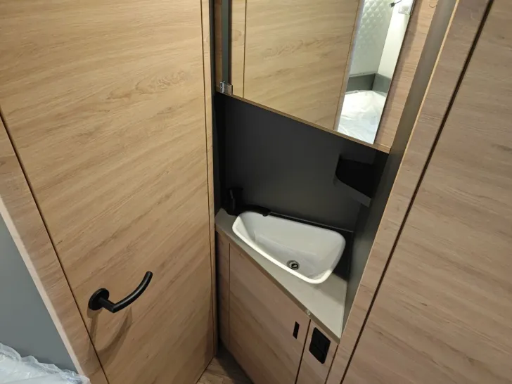 Fahrzeugbild Knaus L!VE WAVE PLATINUM SELECTION 650 MF Live Wave #15