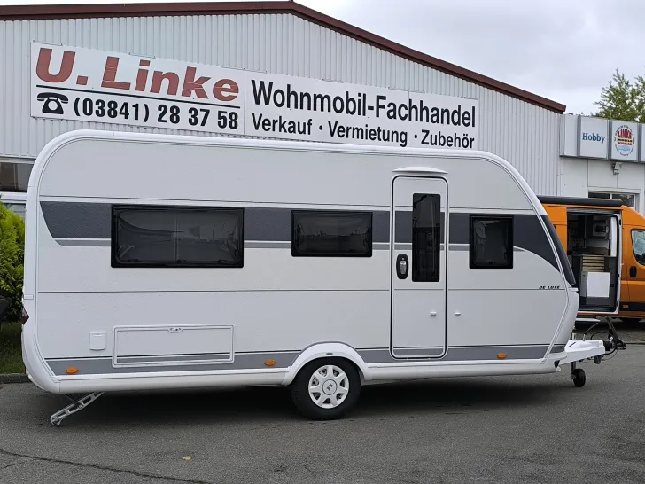 Fahrzeugbild Hobby De Luxe 460 LU #1