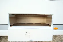 Fahrzeugbild Hobby De Luxe 460 SL/Bettverbreitung/Vorzeltsteckdose #25
