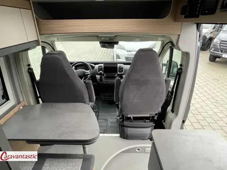 Fahrzeugbild Pössl H-LINE SUMMIT 640 #14