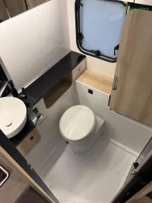 Fahrzeugbild Hobby De Luxe 460 SFf Modell 2026 #10