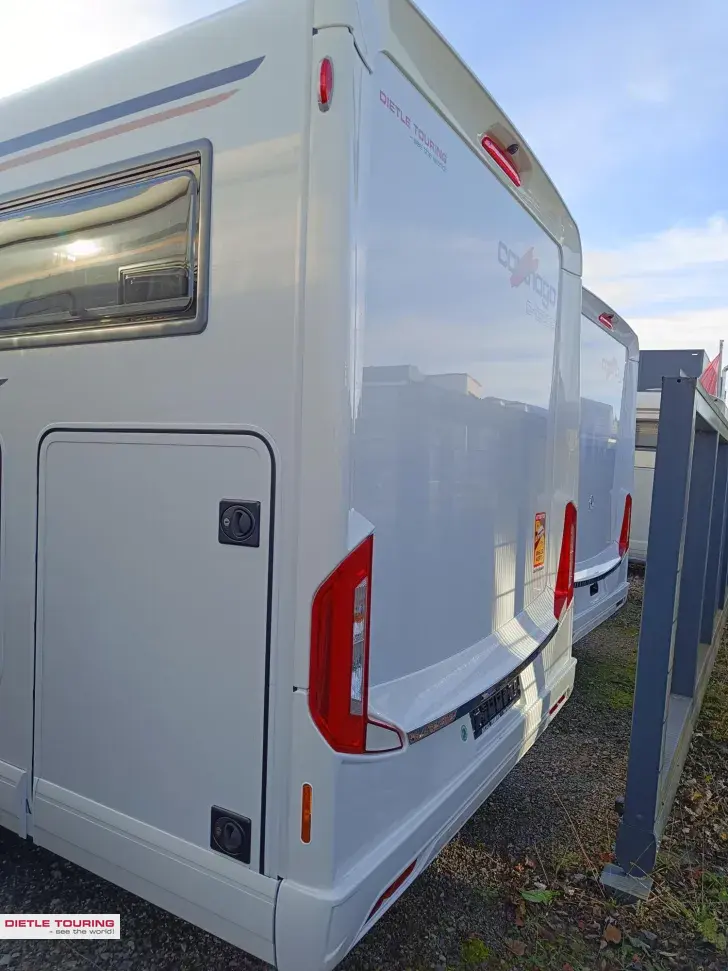 Fahrzeugbild Carthago c-tourer I 143 LE 32" Smart TV, autom. SAT #4