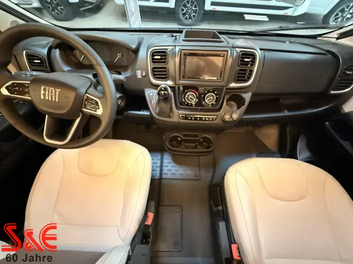 Fahrzeugbild Bürstner Eliseo C 642 #12