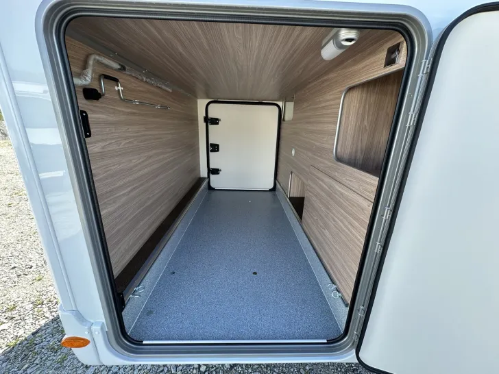 Fahrzeugbild Bürstner Limited T 727 G Fiat | Automatik | Hubbett | SHZ #19