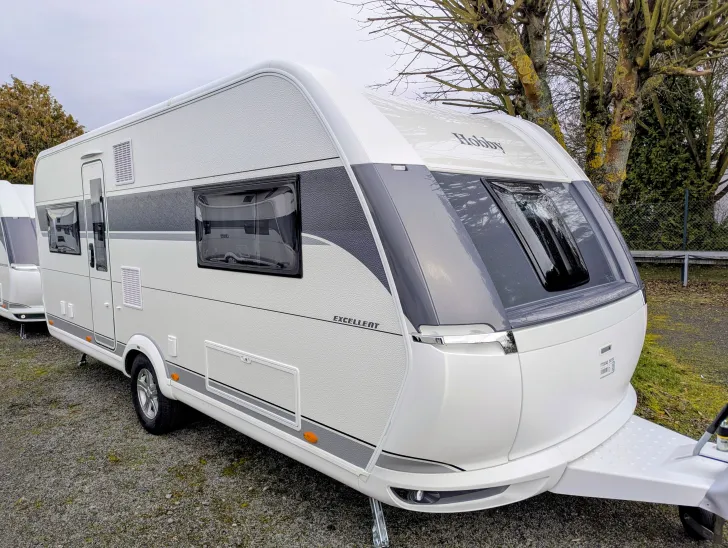 Fahrzeugbild Hobby Excellent 560 CFe #1