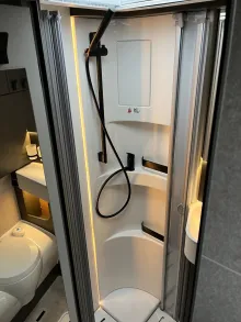 Fahrzeugbild Hymer ML-T 580 verlängertes Längsbett 212 cm #15