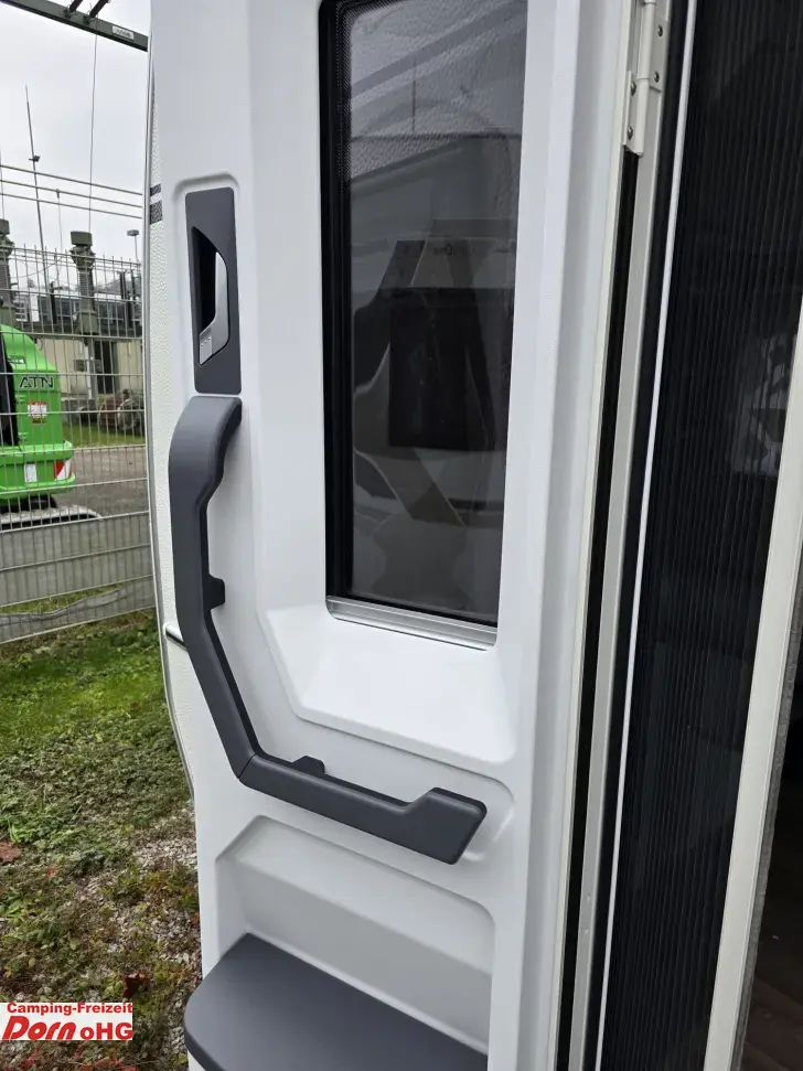 Fahrzeugbild Fendt Apero 465 TG GFK, Dusche, 1.800 KG #9