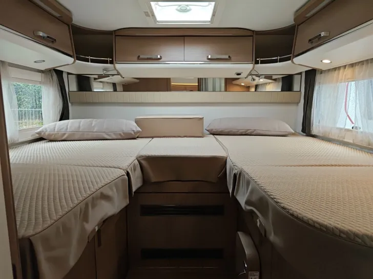 Fahrzeugbild Malibu T 490 LE #17
