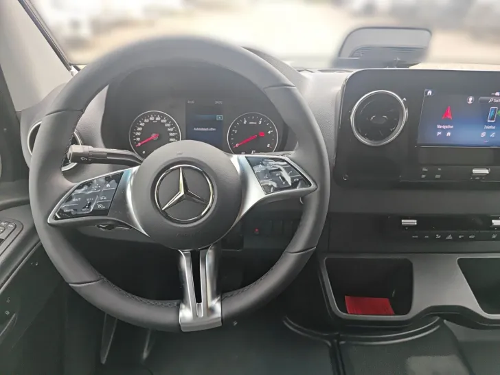 Fahrzeugbild Hymer Grand Canyon S 700 #8