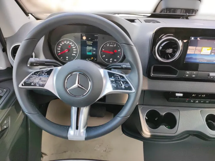 Fahrzeugbild Weinsberg CaraCompact MB EDITION PEPPER 640 MEG #8