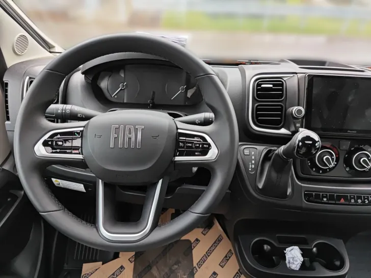 Fahrzeugbild Knaus L!VE TI PLATINUM SELECTION 700 MEG Live #8