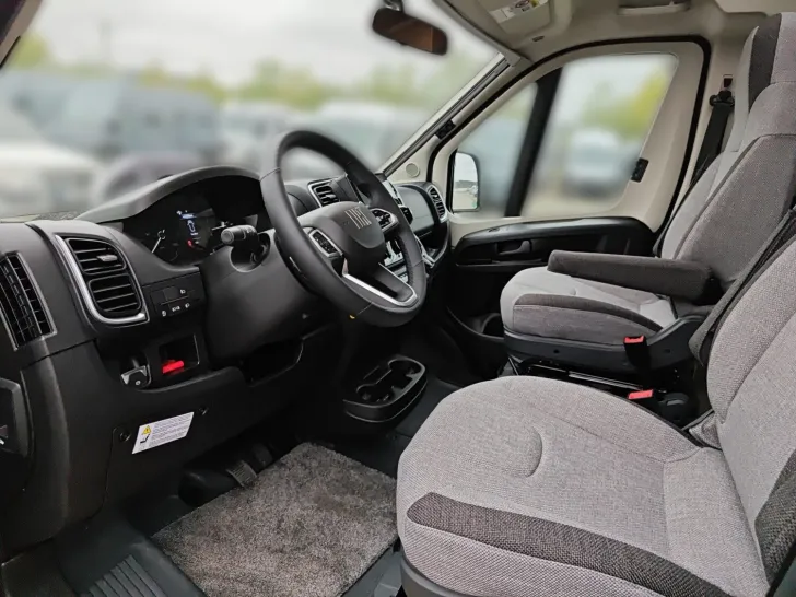 Fahrzeugbild Knaus Sky Ti 650 MEG #7