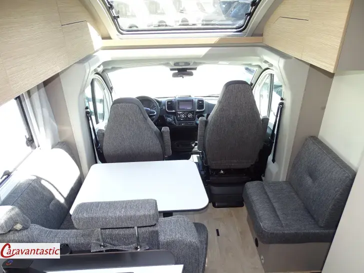 Fahrzeugbild Bürstner CAMPEO TD 690 G FS #17