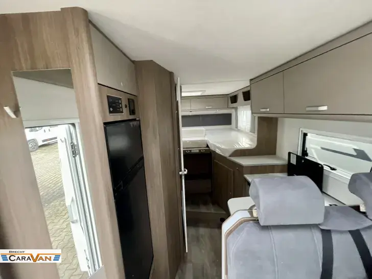 Fahrzeugbild Carado I 338 pro+ 180PS/8.G/4,4to/alle Pakete #7