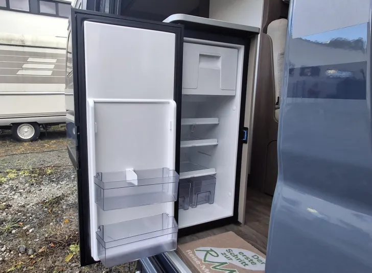 Fahrzeugbild Carado pro CV 540 Kurzzeit - Mietfahrzeug #8