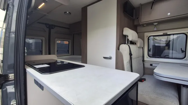 Fahrzeugbild Carado pro CV 540 Kurzzeit - Mietfahrzeug #12