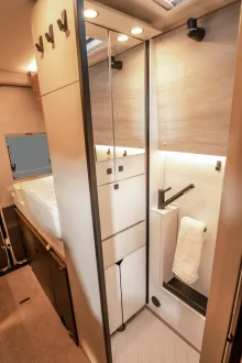 Fahrzeugbild Bürstner Habiton HMX 6.0 (Autom. Autark Navi Markise) #3