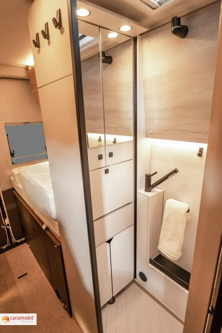 Fahrzeugbild Bürstner Habiton HMX 6.0 (Autom. Autark Navi Markise) #3