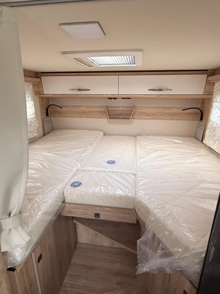Fahrzeugbild Eura Mobil Profila T PT 695 EB #12