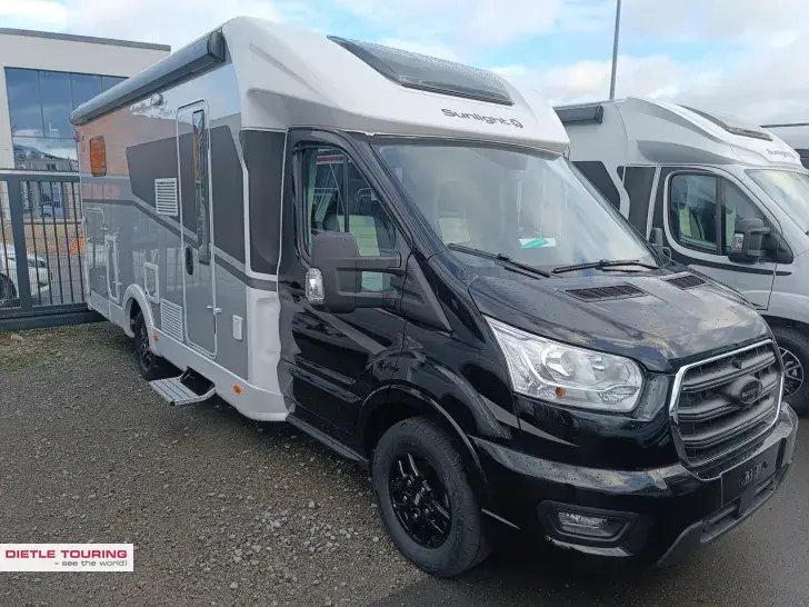 Fahrzeugbild Sunlight Adventure T Ford 680 Hubbett #1