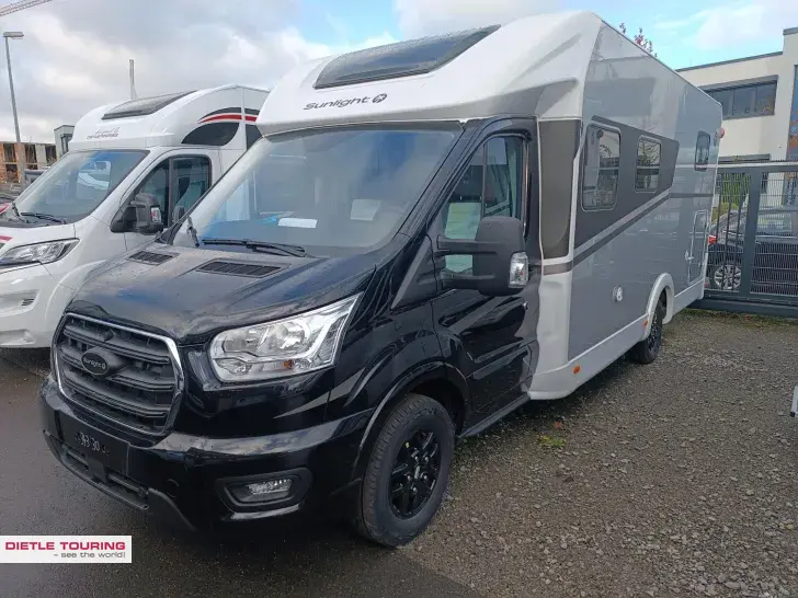 Fahrzeugbild Sunlight Adventure T Ford 680 Hubbett #3