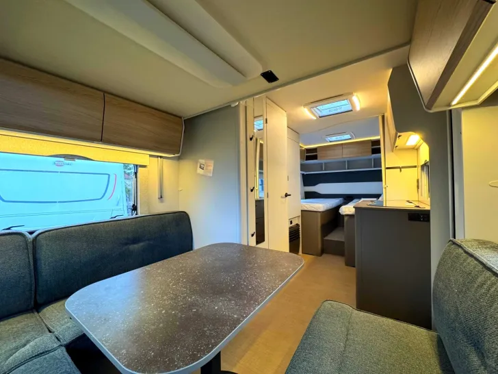 Fahrzeugbild Bürstner B66 520 TL Plus EINZELBETTEN|HUBBETT|GFK|DUSCHE #11