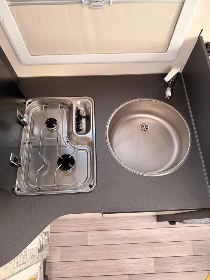 Fahrzeugbild Forster Coupe FT639LF #10