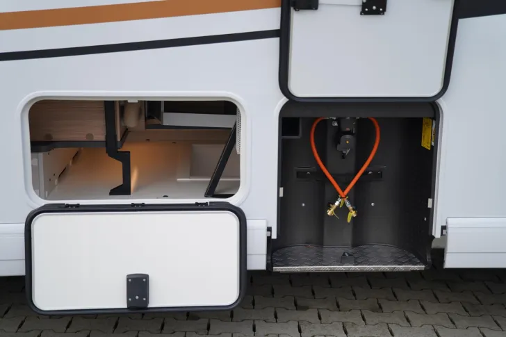 Fahrzeugbild Malibu I 470 RB LE K comfort Mercedes 26 32" DISTRONIC #51