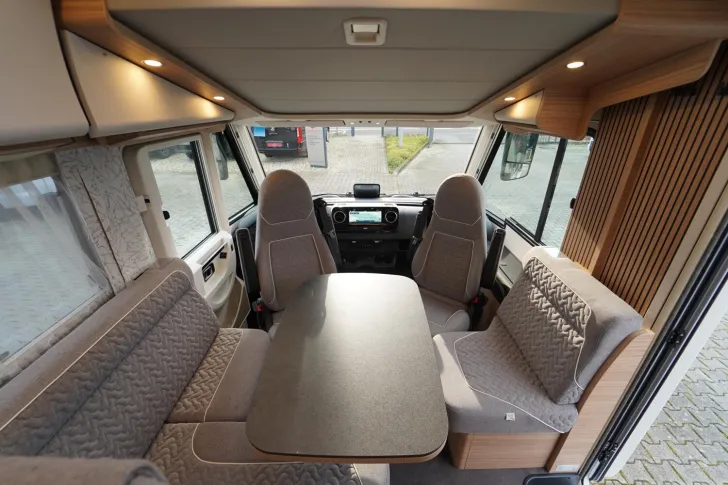 Fahrzeugbild Malibu I 470 RB LE K comfort Mercedes 26 32" DISTRONIC #18