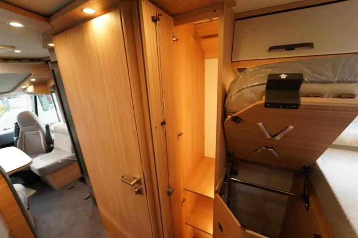 Fahrzeugbild Malibu I 470 RB LE K comfort Mercedes 26 32" DISTRONIC #31