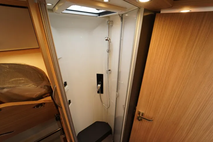 Fahrzeugbild Malibu I 470 RB LE K comfort Mercedes 26 32" DISTRONIC #41