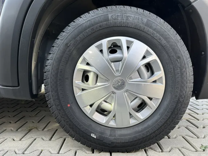 Fahrzeugbild Megamobil Mega Twin 600 Winterpaket Truma 6 Diesel Elektrik Truma AIR #20