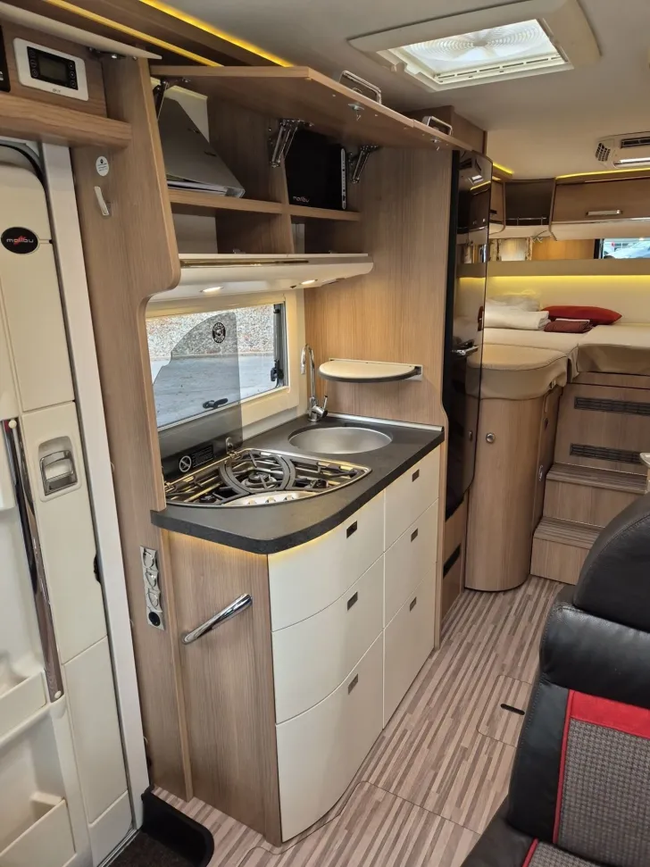 Fahrzeugbild Malibu I 430 LE Gastank+Vorzelt+Dachklima+SAT-TV #13