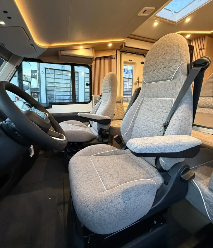 Fahrzeugbild Malibu I 450 RB LE comfort #9