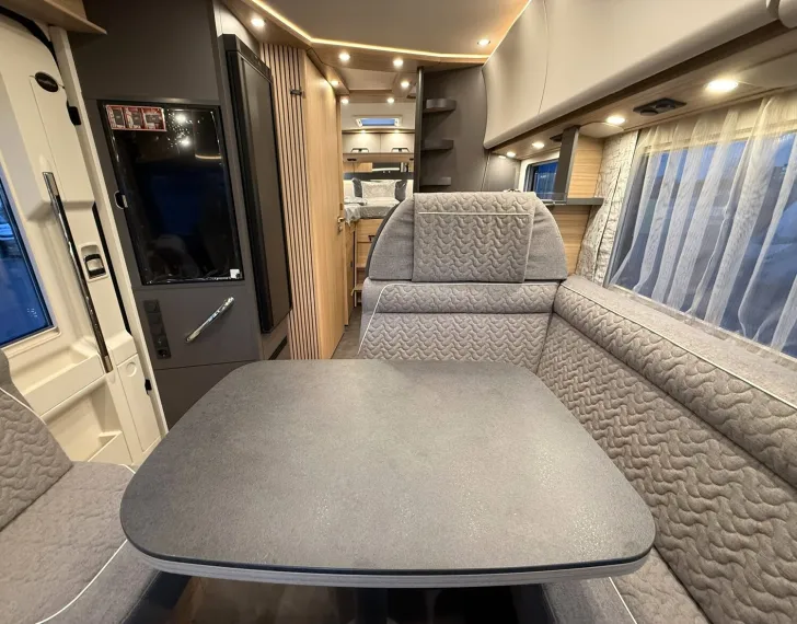 Fahrzeugbild Malibu I 450 RB LE comfort #12