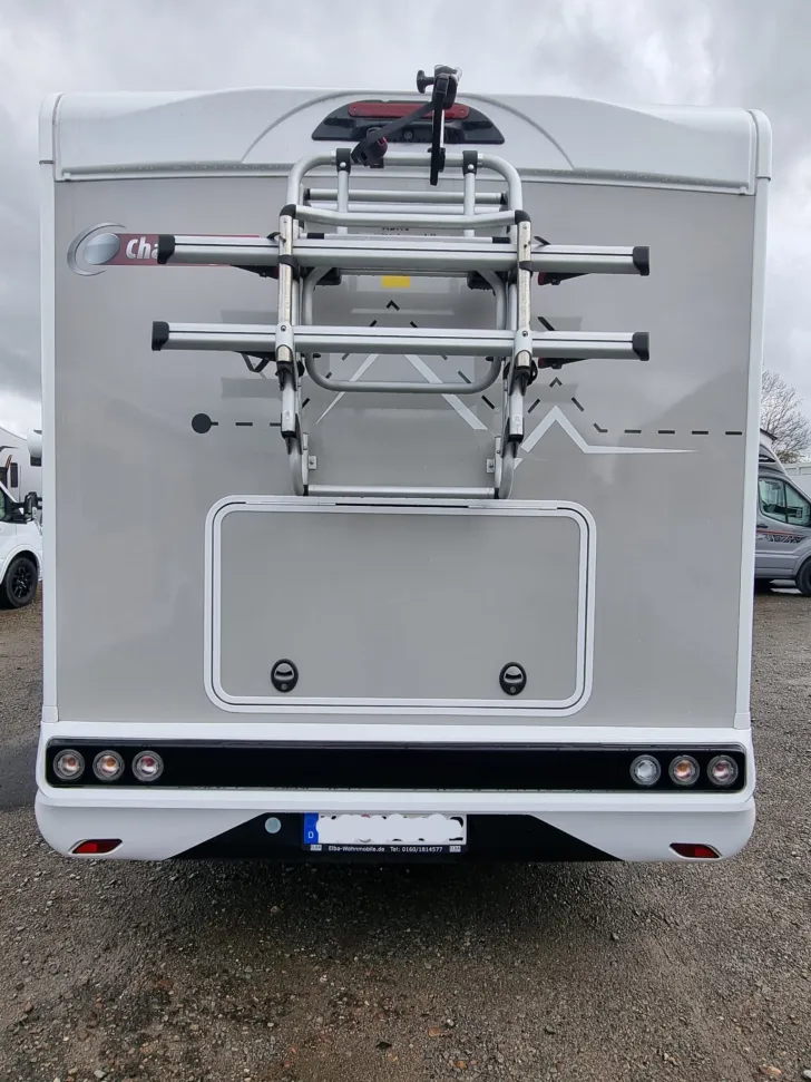 Fahrzeugbild Challenger Teilintegriert 328 Graphite Ultimate Automatik, Solar, SAT-TV #3
