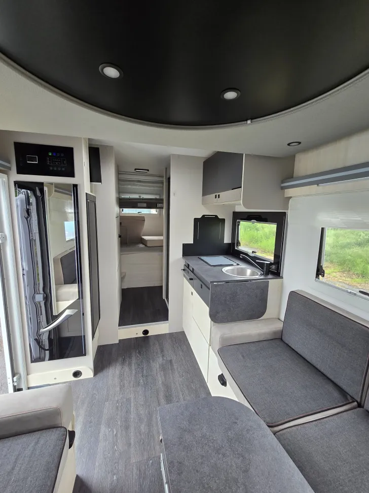 Fahrzeugbild Challenger Teilintegriert 380 Graphite Ultimate Automatik, Solar, SAT-TV #7