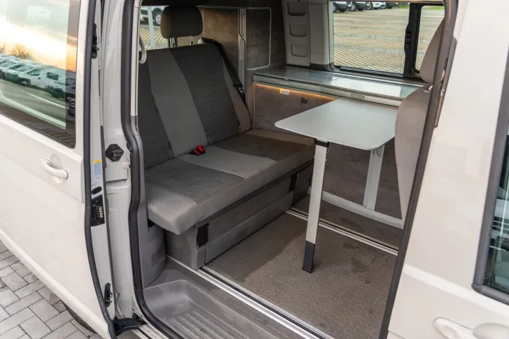 Fahrzeugbild VW California Ocean T 6.1 *Automatik*150PS*Küche #9