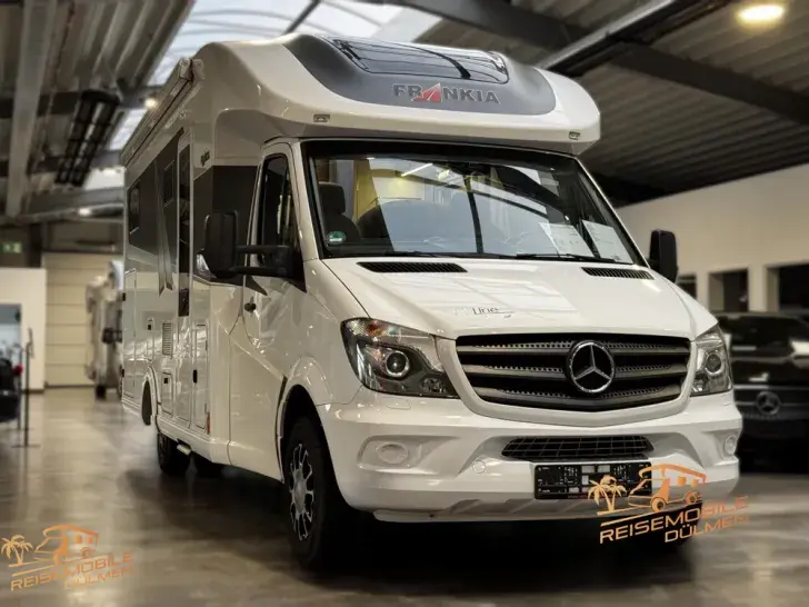 Fahrzeugbild Frankia M-Line T 7400 GD Exklusiv V6 3,0CDI SAT #1