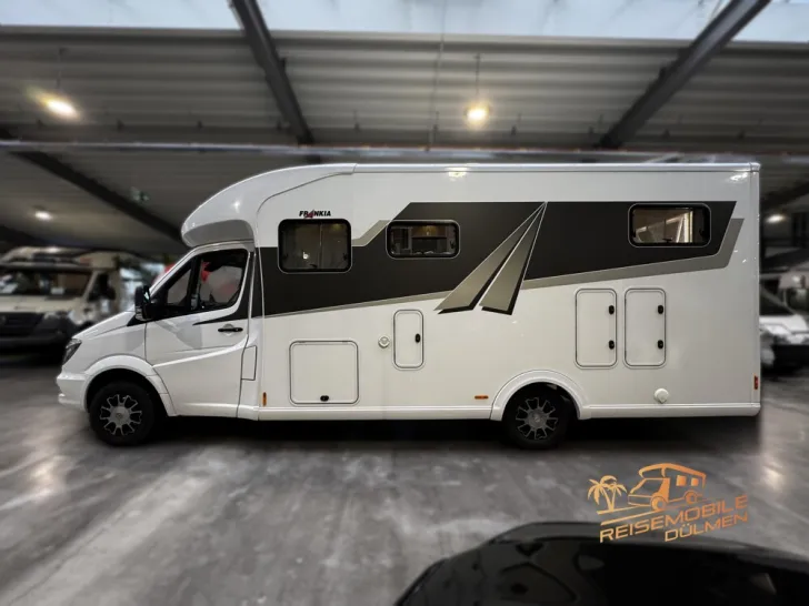 Fahrzeugbild Frankia M-Line T 7400 GD Exklusiv V6 3,0CDI SAT #4