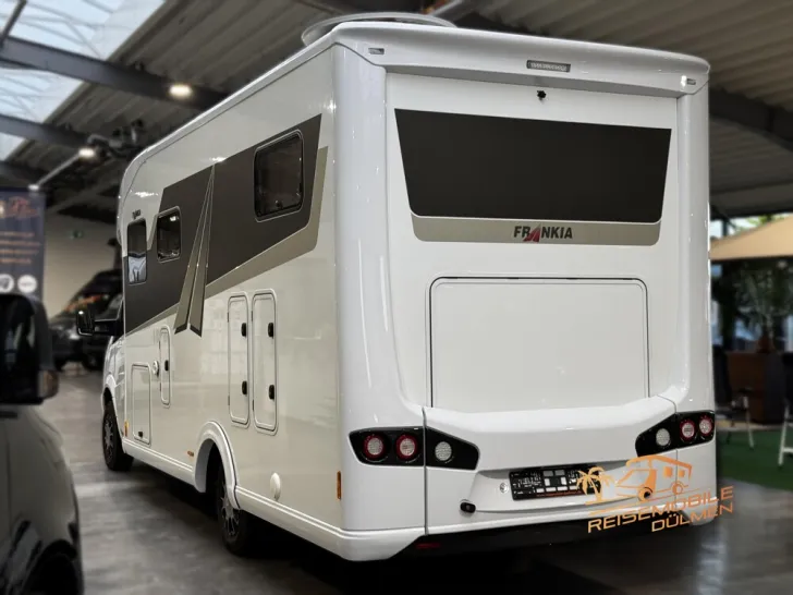 Fahrzeugbild Frankia M-Line T 7400 GD Exklusiv V6 3,0CDI SAT #6
