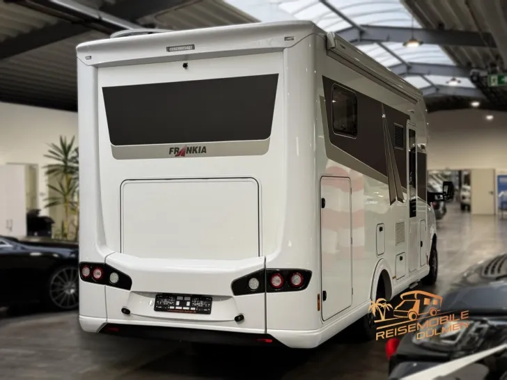 Fahrzeugbild Frankia M-Line T 7400 GD Exklusiv V6 3,0CDI SAT #8