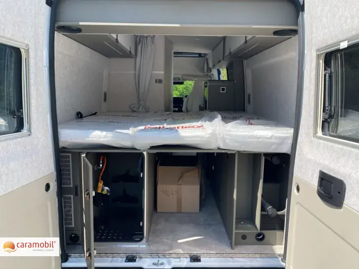 Fahrzeugbild Hymer Yellowstone RFK/Navi/Schlafdach #14