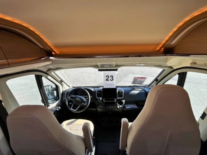 Fahrzeugbild Malibu 640 LE coupé  FAHRASSISTENTEN+HEAVY CHASSIS #6