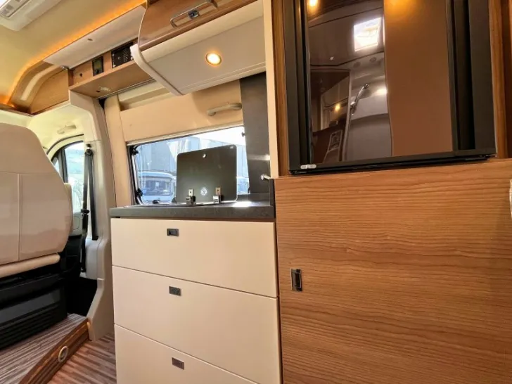 Fahrzeugbild Malibu 640 LE coupé  FAHRASSISTENTEN+HEAVY CHASSIS #11